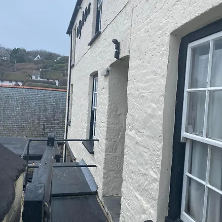 Cove 4* Cadgwith