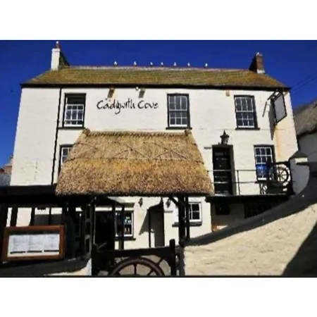 Inn Cove